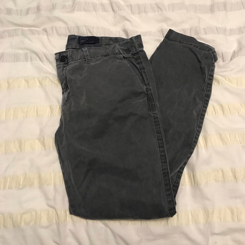 gap khakis size 10